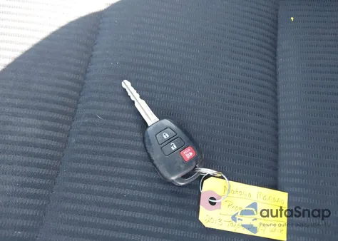 2013 Toyota Rav4 Xle z USA, uszkodzony, nr VIN JTMRFREV1DD012736